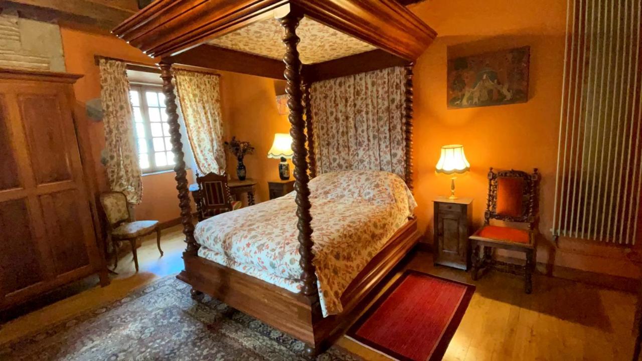 Maison Familiale Au Coeur De Saint Gervais Saint-Gervais-dʼAuvergne Exterior foto
